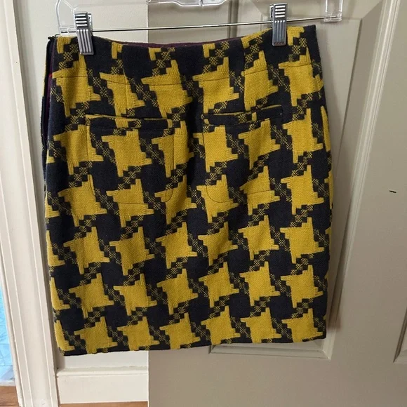 Boden Houndstooth Skirt with Back Pockets Size 2 - Picture 4 of 5